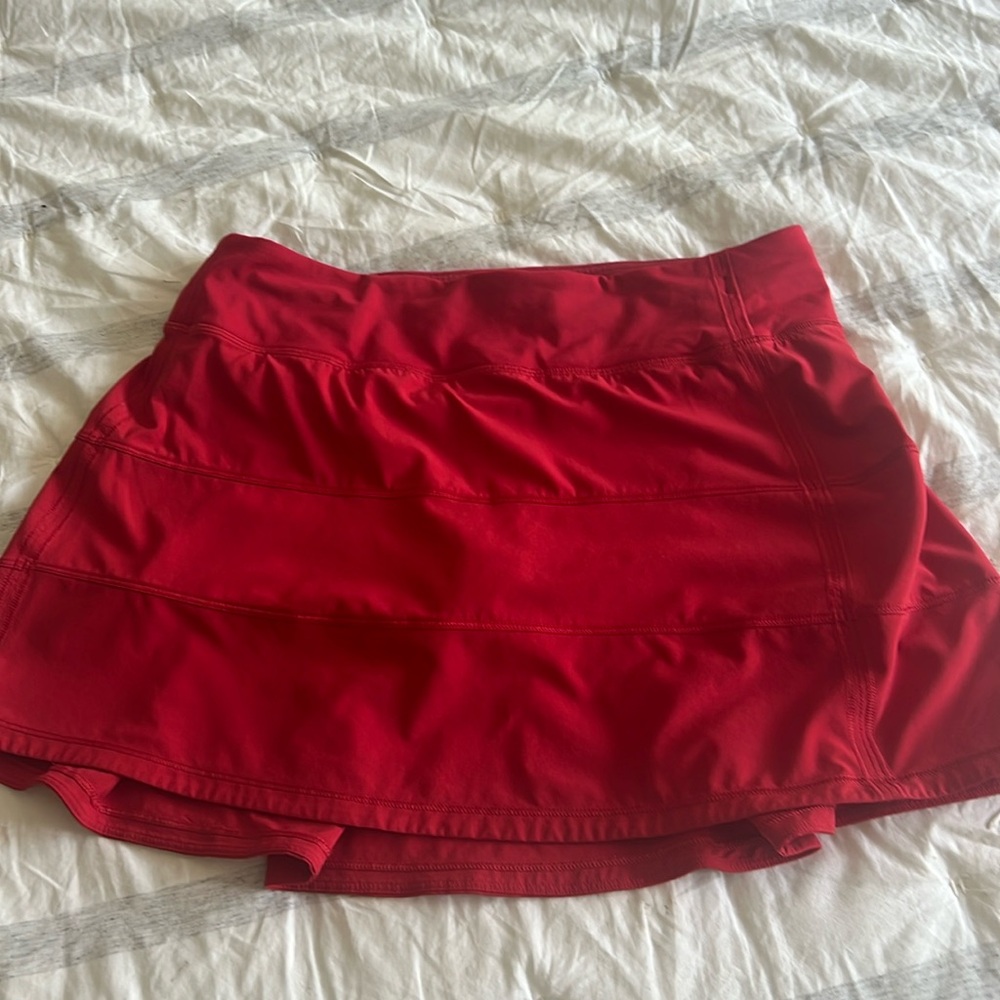 Red Lululemon skirt size 6